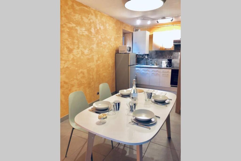 Apartament F3 - Neuf - 4/6 P - Lits King Size - Wifi - Cour Le Puy-en-Velay Zewnętrze zdjęcie
